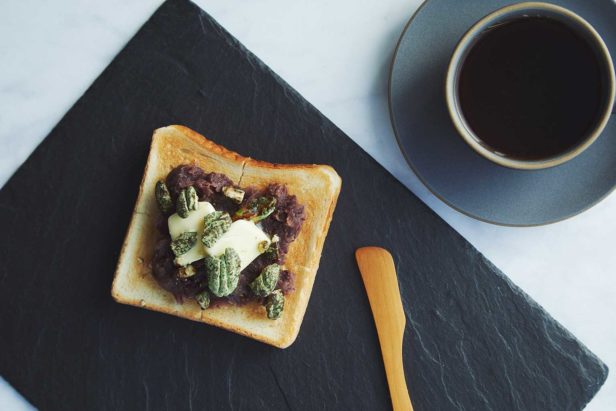 matcha-green-tea-nuts-and-an-butter-toast-list